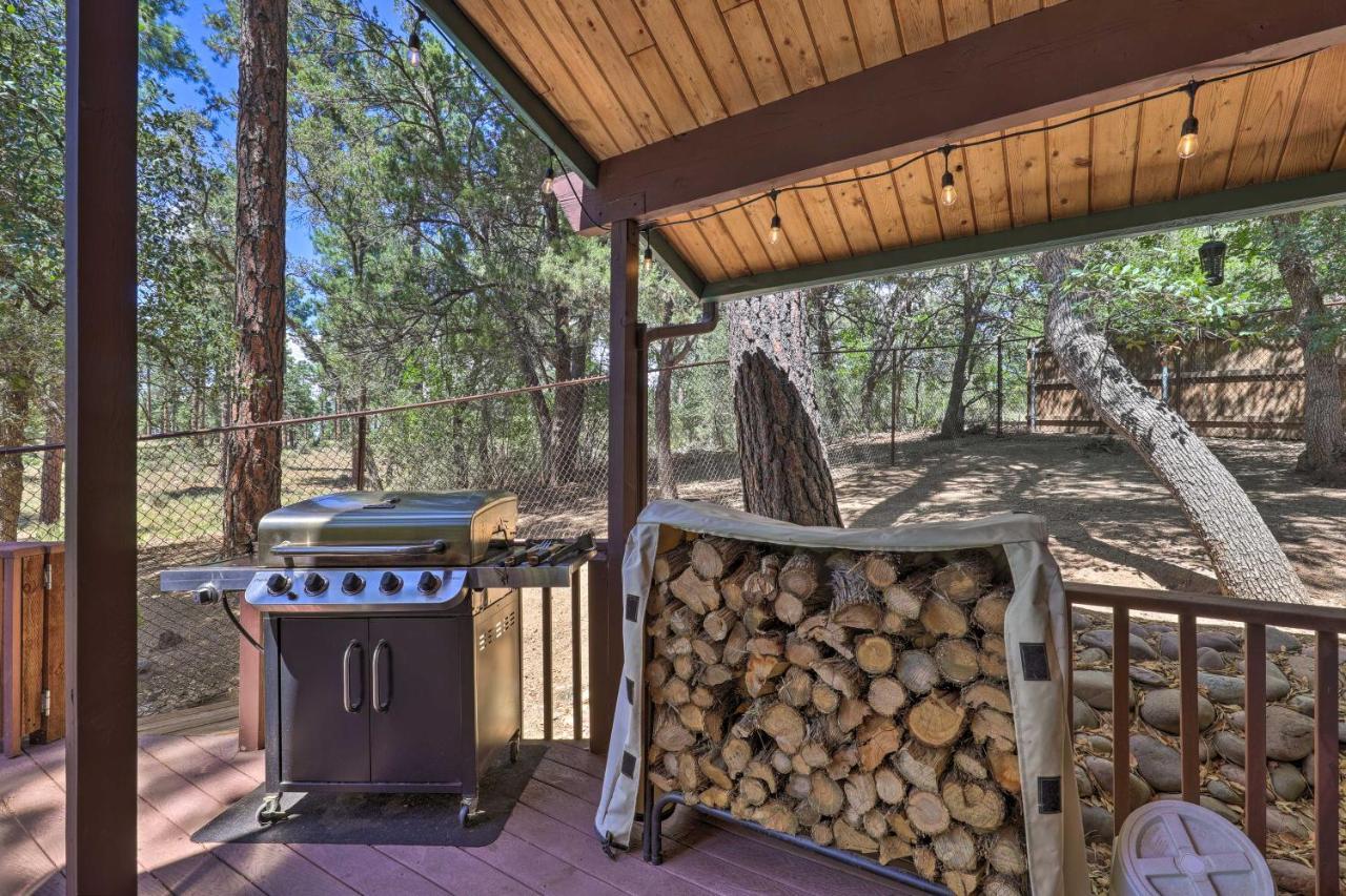 Rustic-Chic Prescott Cabin With Deck In Wooded Area! Exteriör bild