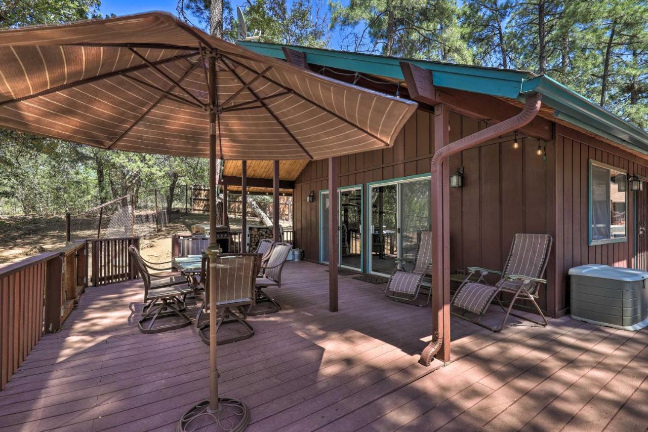 Rustic-Chic Prescott Cabin With Deck In Wooded Area! Exteriör bild
