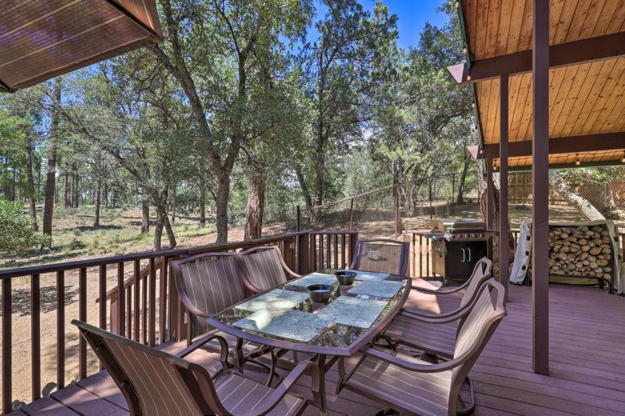 Rustic-Chic Prescott Cabin With Deck In Wooded Area! Exteriör bild